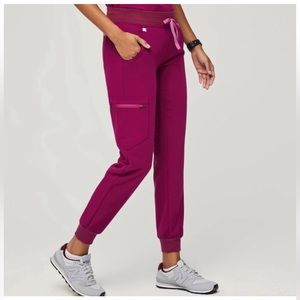 Figs scrub mini bundle magenta